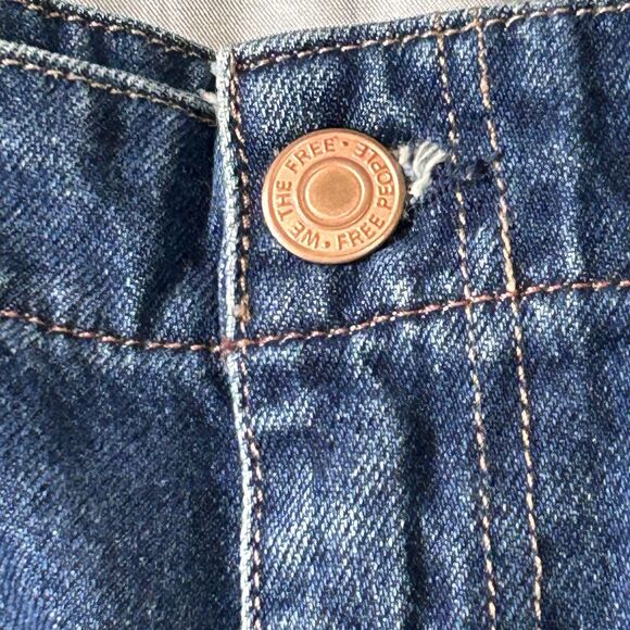 We The Free Major Leagues High Rise Cuff Crop Jean Womens 31 Carpenter - Picture 3 of 16